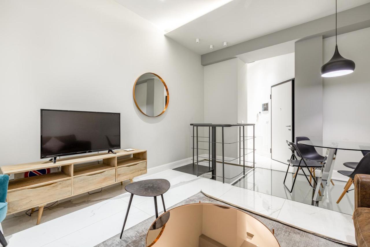 Moscova Design Apt Appartement *